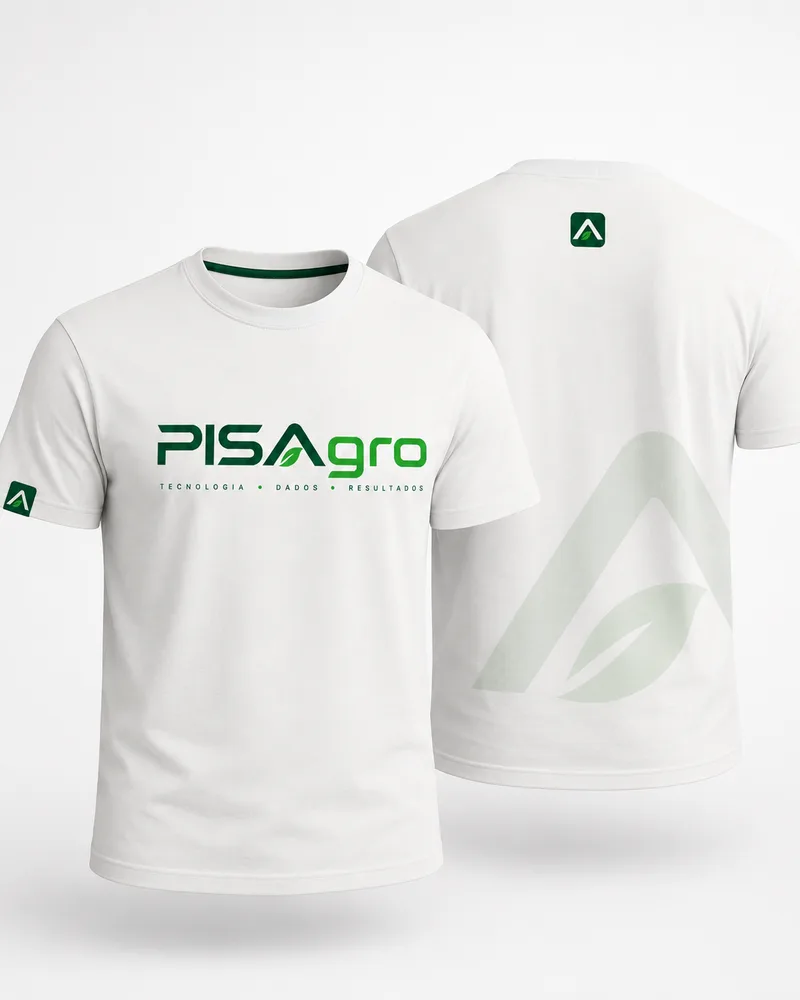 Camiseta off-white com a marca PISAgro no peito, frente e costas